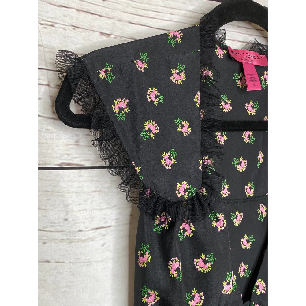 Betsey Johnson M Floral Black Wrap Top - Picture 3 of 9